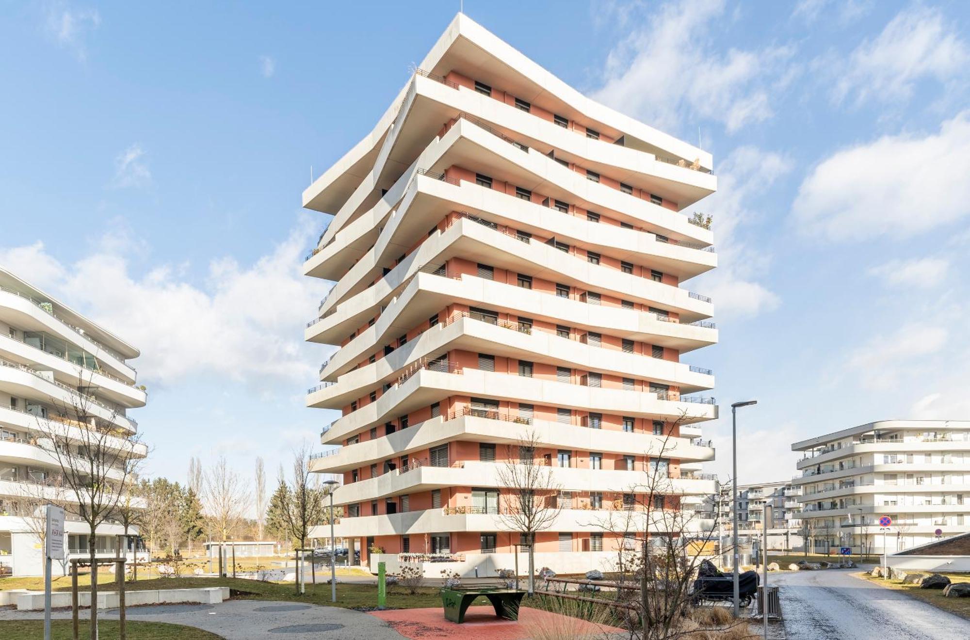 Edler Wohnraum Panoramablick 3 Sz Boxspringbetten, E-Ladestation, Kaffeevollautomat, Klima, Lift, Terrasse & 2Xtg Γκρατς Εξωτερικό φωτογραφία